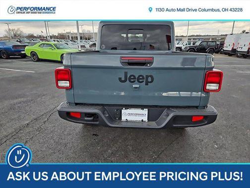 2025 Jeep Gladiator Nighthawk