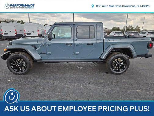 2025 Jeep Gladiator Nighthawk