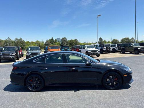 Phantom Black 2022 Hyundai SONATA N Line Night Edition