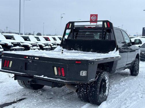 2020 RAM 3500 Tradesman Crew Cab 4x4 8' Box
