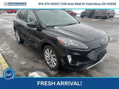 2022 Ford Escape Titanium
