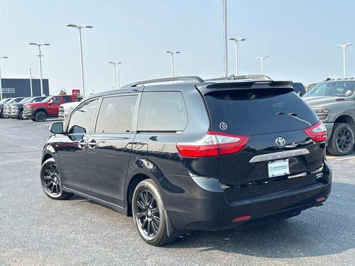 2018 Toyota Sienna Limited