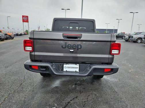2025 Jeep Gladiator Sport S