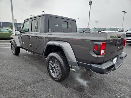 2025 Jeep Gladiator Sport S
