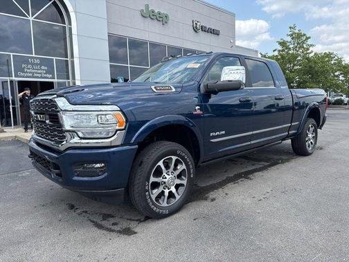 2024 RAM 3500 Limited Mega Cab 4x4 6'4' Box