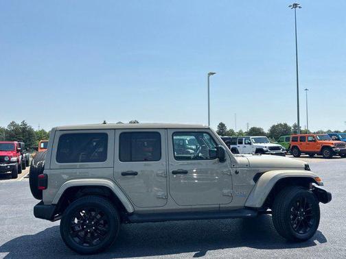 2022 Jeep Wrangler Unlimited 4xe Sahara