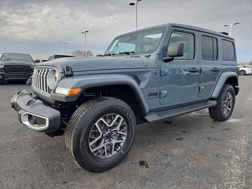 2026 Jeep Wrangler 4-Door Sahara 4x4