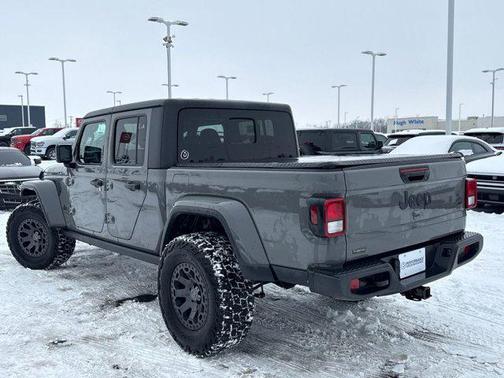 2022 Jeep Gladiator Sport