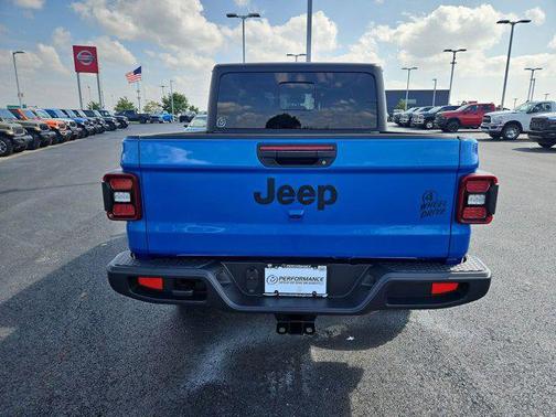 2025 Jeep Gladiator Willys