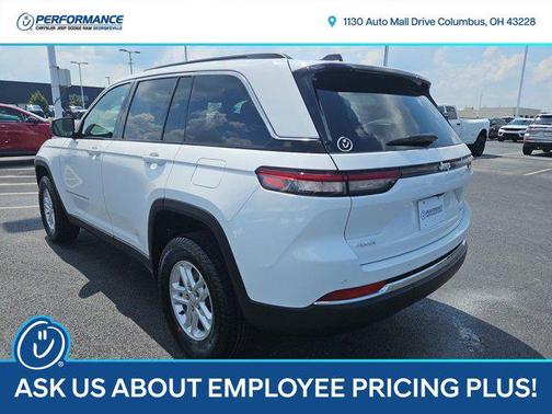 2025 Jeep Grand Cherokee Laredo