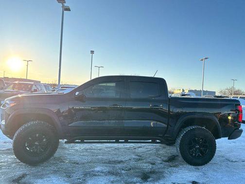 2025 Chevrolet Colorado ZR2