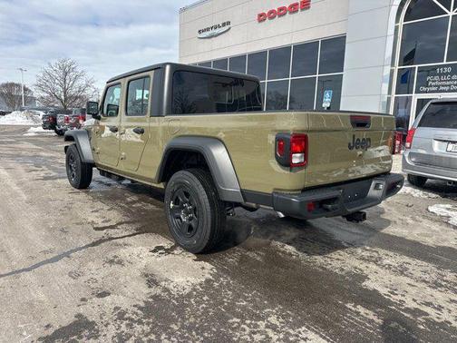 2026 Jeep Gladiator Sport