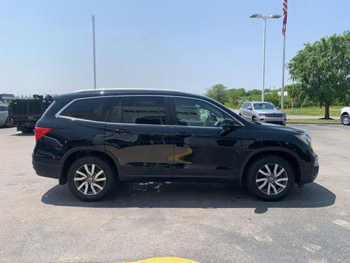 2021 Honda Pilot AWD Black Edition