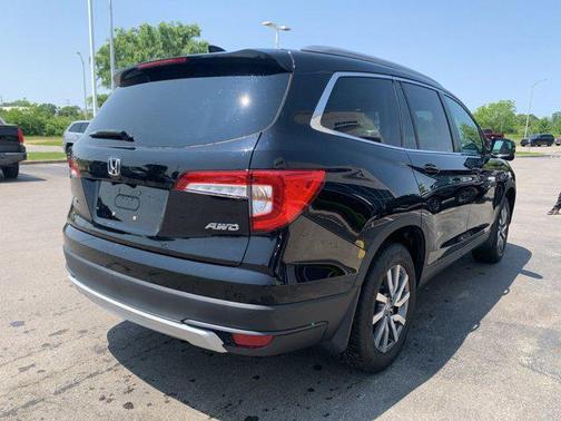 2021 Honda Pilot AWD Black Edition