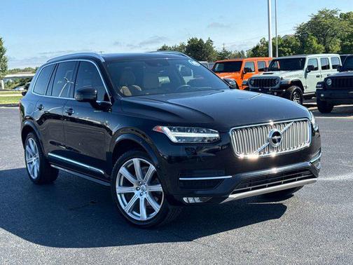 2019 Volvo XC90 T6 Inscription