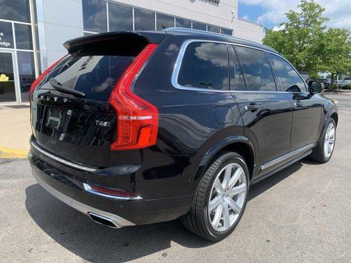 2019 Volvo XC90 T6 Inscription