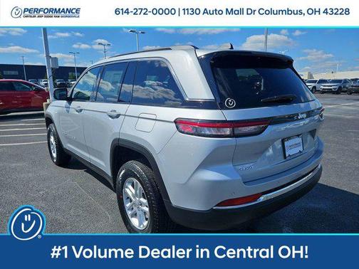 2025 Jeep Grand Cherokee Laredo