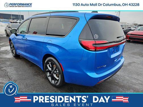 2026 Chrysler Pacifica L