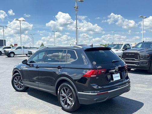 2022 Volkswagen Tiguan 2.0T SE 4MOTION