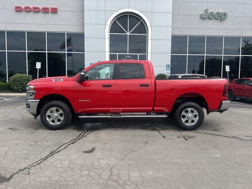 Flame Red Clearcoat 2026 RAM 2500 Big Horn Crew Cab 4x4 6'4' Box