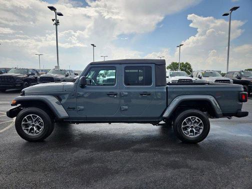 2025 Jeep Gladiator Sport S
