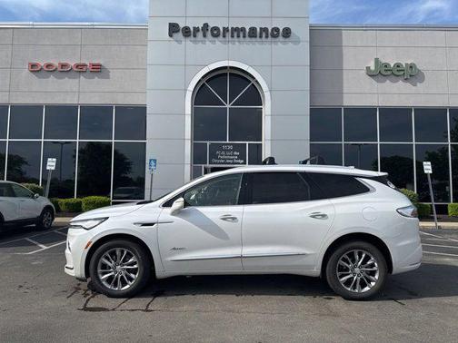 2022 Buick Enclave AWD Avenir