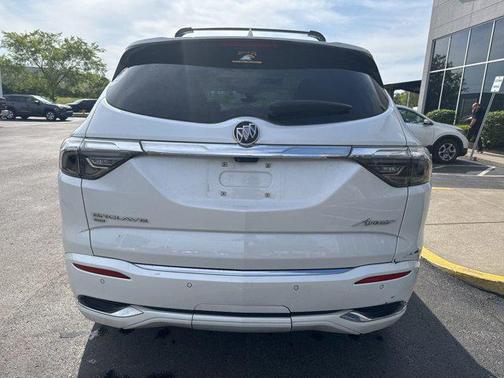2022 Buick Enclave AWD Avenir