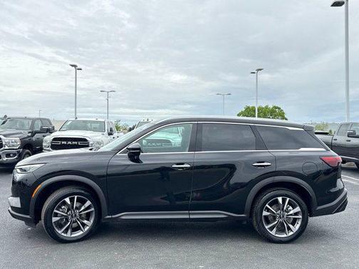 2024 INFINITI QX60 Luxe