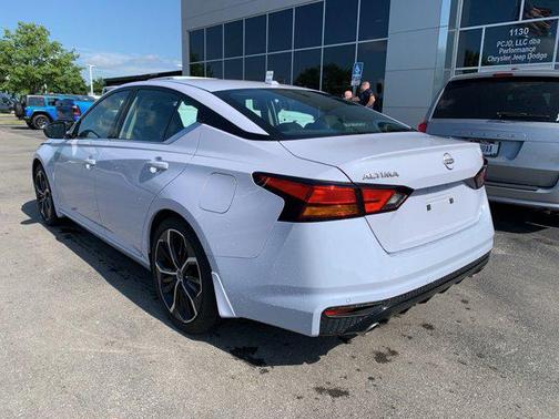 2024 Nissan Altima SR FWD