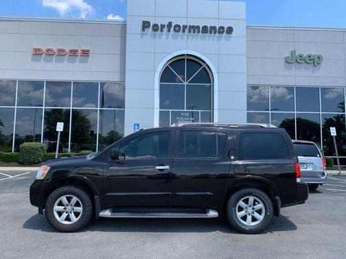 2014 Nissan Armada SV