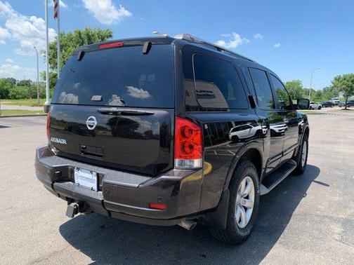 2014 Nissan Armada SV