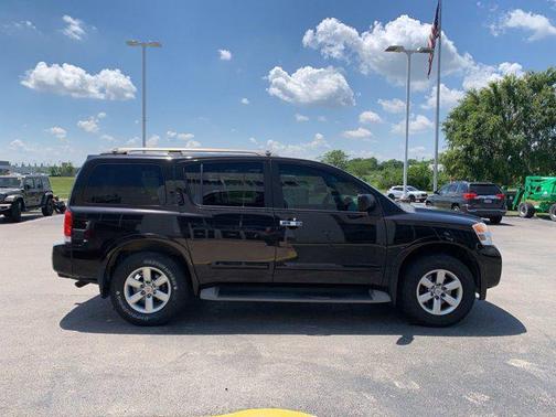 2014 Nissan Armada SV