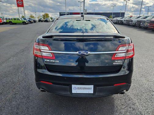 2014 Ford Taurus SEL