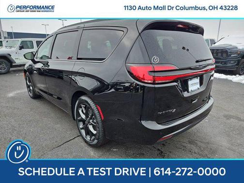 2026 Chrysler Pacifica L