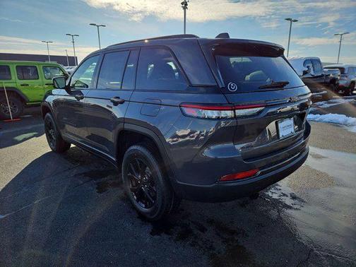 2025 Jeep Grand Cherokee Altitude