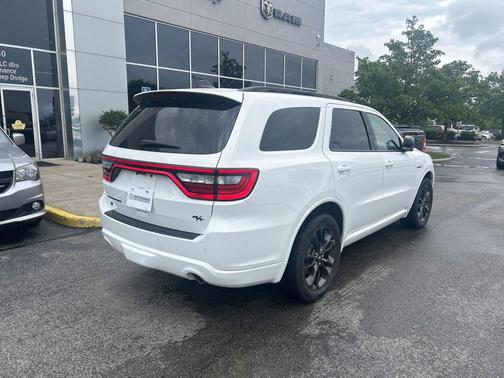 White Knuckle 2025 Dodge Durango R/T