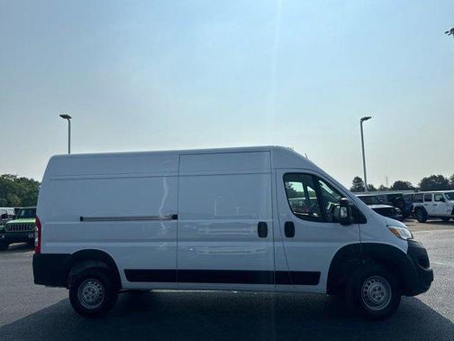 2024 RAM ProMaster 2500 Tradesman