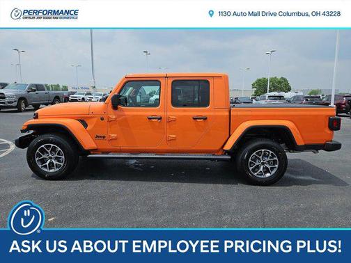 2025 Jeep Gladiator Sport S