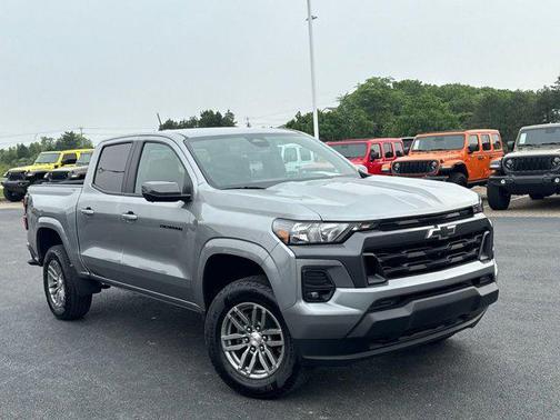 2023 Chevrolet Colorado LT