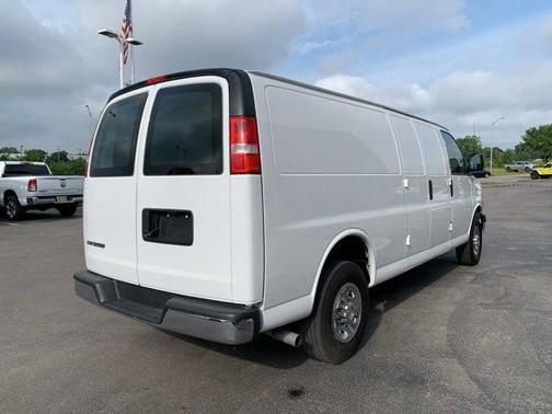2024 Chevrolet Express 2500 RWD 2500 Extended Wheelbase WT