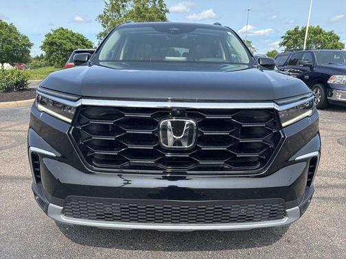 2023 Honda Pilot AWD Elite