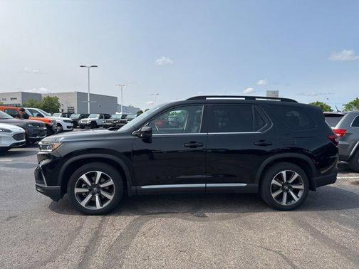 2023 Honda Pilot AWD Elite