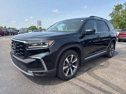 2023 Honda Pilot AWD Elite