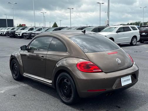 Toffee Brown Metallic 2015 Volkswagen Beetle 1.8T
