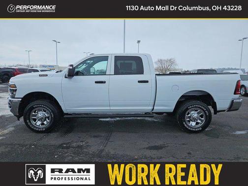 2026 RAM 2500 Tradesman Crew Cab 4x4 6'4' Box