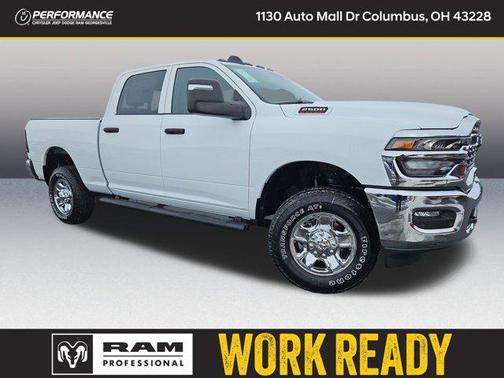 2026 RAM 2500 Tradesman Crew Cab 4x4 6'4' Box
