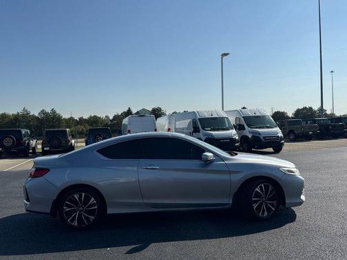 2017 Honda Accord EX