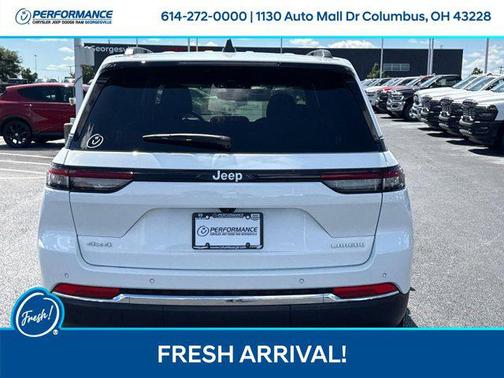 2024 Jeep Grand Cherokee Laredo