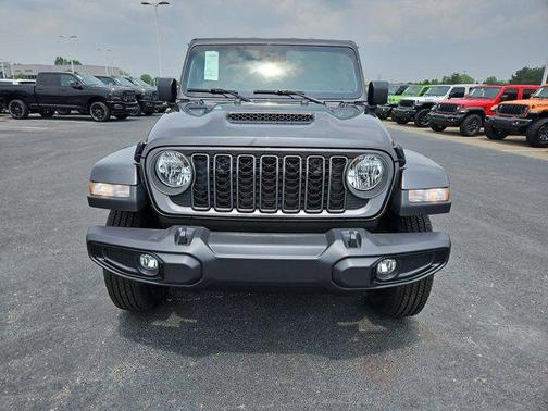 2025 Jeep Gladiator Sport S