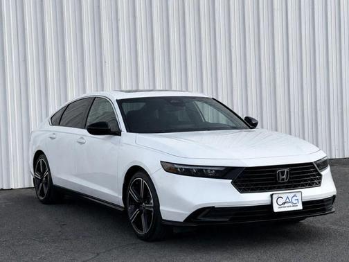 Platinum White Pearl 2025 Honda Accord Hybrid Sport